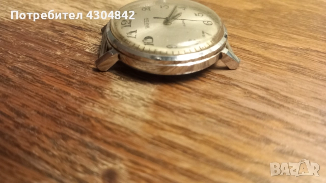 Часовник Восток, снимка 4 - Други ценни предмети - 52230906