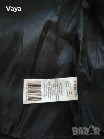 Детски елек, размер 134, за 8-9 год. , снимка 3 - Детски якета и елеци - 50199128