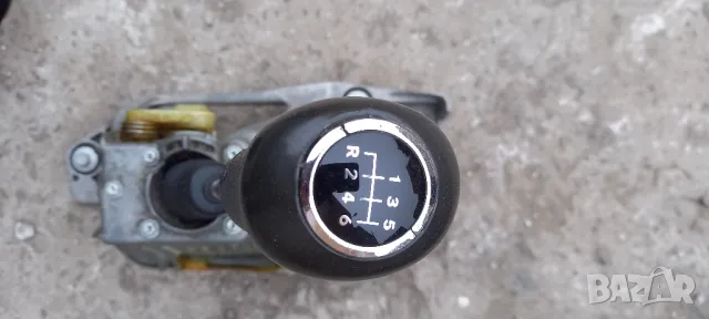 Скоростен лост Mercedes A-Class W169, снимка 2 - Части - 48213417