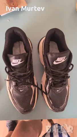 маратонки NIKE 41. 1/2, снимка 2 - Спортна екипировка - 55707193