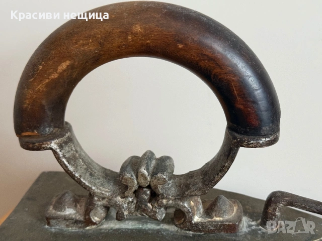 Стара бронзова ютия на жар, снимка 2 - Други ценни предмети - 53187524