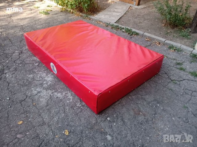 ДЮШЕК 200х130х30 см.за МАСАЖИ ХВЪРЛЯНИЯ ММА БОРБА 5г. Гар.., снимка 4 - Фитнес уреди - 23424910