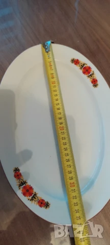 Порцеланова чиния с декор " Майско цвете", снимка 3 - Чинии - 50693840