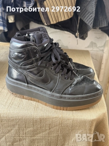 Nike Air Jordan , снимка 2 - Маратонки - 56168252
