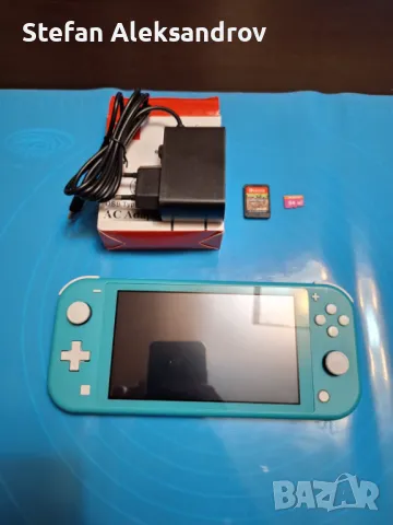Nintendo Switch Lite - зелено + 64 GB SD карта + Minecraft игра