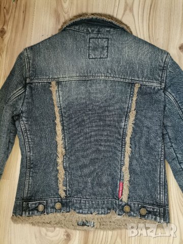 Дамско яке MISS SIXTY оригинал, size S, made in Italy, много топло, много запазено,отлично състояние, снимка 8 - Якета - 29007600