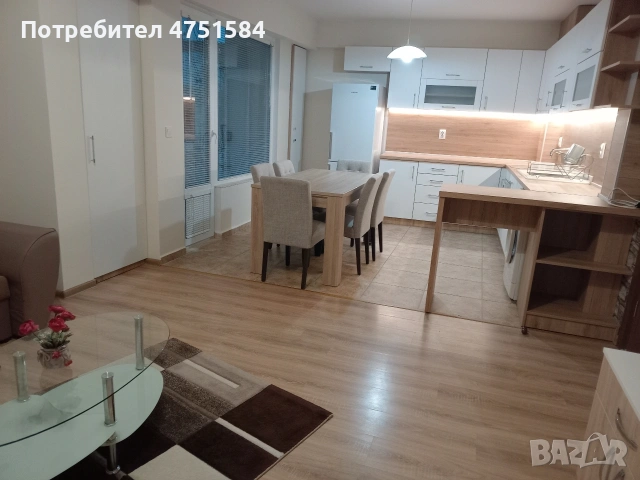 Двустаен апартамент с паркомясто