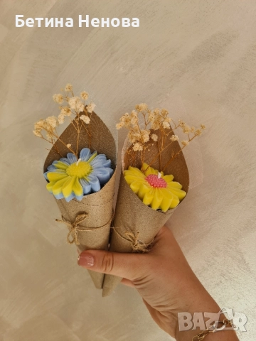 Букет от соеви свещи