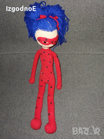 Плетена кукла калинката 