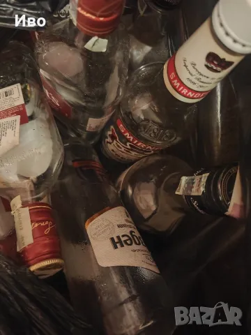 Продавам стъклени шишета/бутилки от алкохол от 200мл.,700мл. или 1л., снимка 2 - Други - 49155010