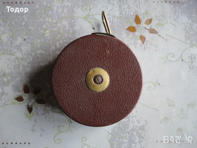 Кожена немска рулетка ролетка в кутия 25 метра , снимка 3 - Антикварни и старинни предмети - 48417689