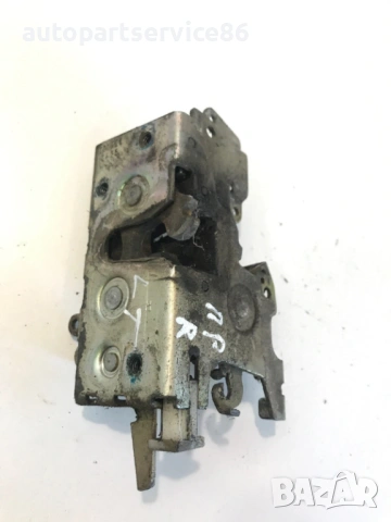 Заключващ механизъм предна дясна врата за Mercedes Sprinter (1995-2005) 9017200435