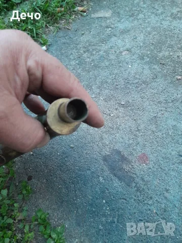 Стара красива имитация на барутница.На Дозатора няма отвор Чудесен екземпляр към облекло или декор., снимка 2 - Антикварни и старинни предмети - 49576209