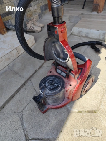 Прахосмукачка с контейнер 1800 ват., снимка 6 - Прахосмукачки - 54089949