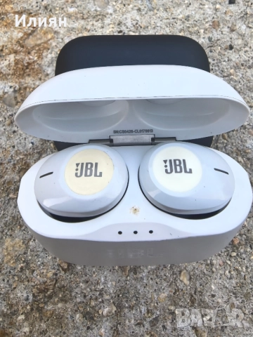 Безжични слушалки , снимка 2 - Bluetooth слушалки - 52797999