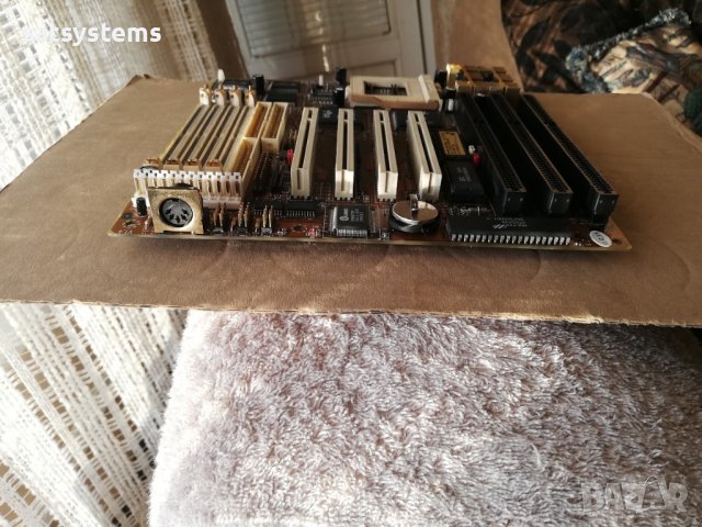 Дънна платка Intel PCIset SB82437VX SB82371SB V1.4 Socket 7, снимка 1 - Дънни платки - 36726154
