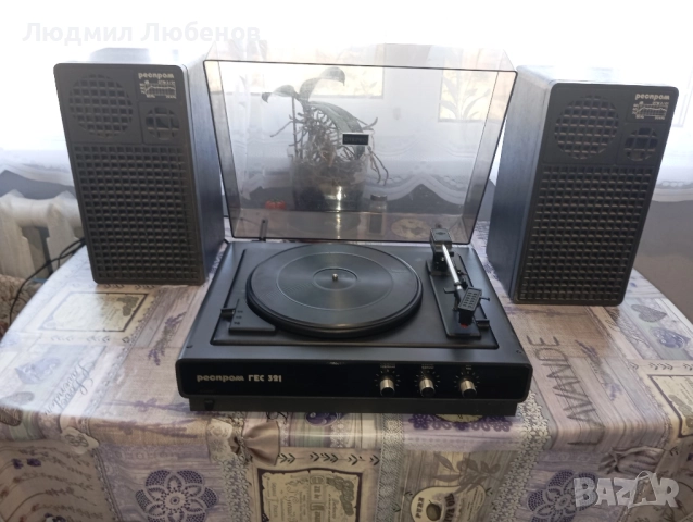 Грамофон респром ГЕС 321 с тонколoни, снимка 2 - Грамофони - 52253844