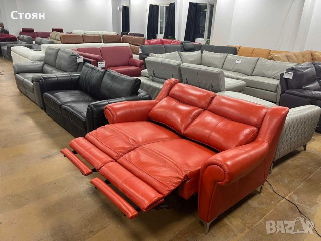 Керемидено червен кожен диван двойка с електрически релакс механизъм, снимка 2 - Дивани и мека мебел - 39944608