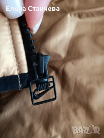 Яке NIKE оригинал номер S, снимка 3 - Якета - 47671867
