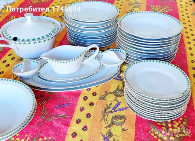 Сервиз за хранене, снимка 2 - Сервизи - 48199464