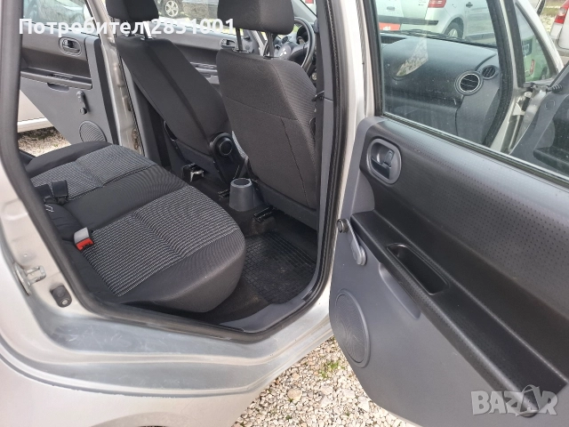 Митсубиши Колт, снимка 13 - Автомобили и джипове - 52747761