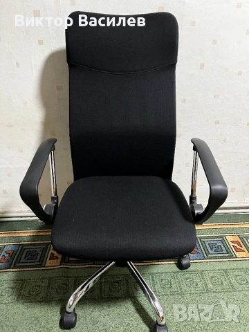 Офис стол, неразличим от нов