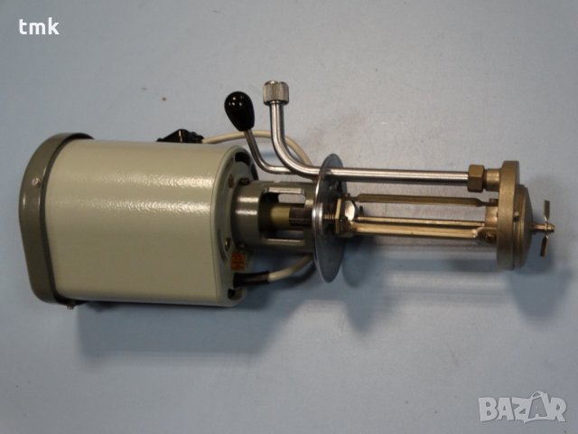 Лабораторна помпа VEB TYP-3217, снимка 2 - Водни помпи - 30625432