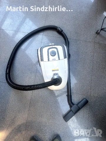 2 бр. - прахосмукачка Karcher VC2 Premium силна и надеждна