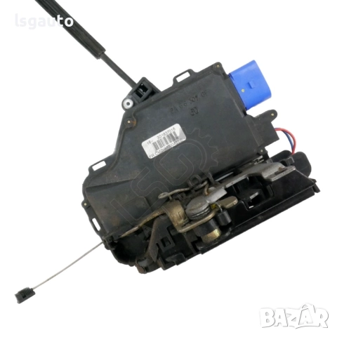 Брава предна дясна врата Seat Altea 2004-2010 ID: 154487