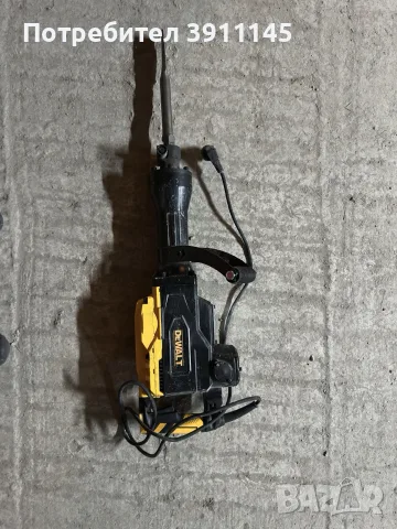  Професионален електрически къртач DeWALT 5G-1690T, снимка 2 - Други инструменти - 55866330