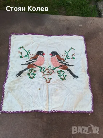стари ръчно бродирани кърпички , снимка 3 - Антикварни и старинни предмети - 50036695