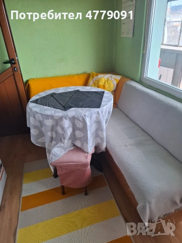 Подарявам кухненска маса и кухненски ъгъл., снимка 2 - Маси - 54081762