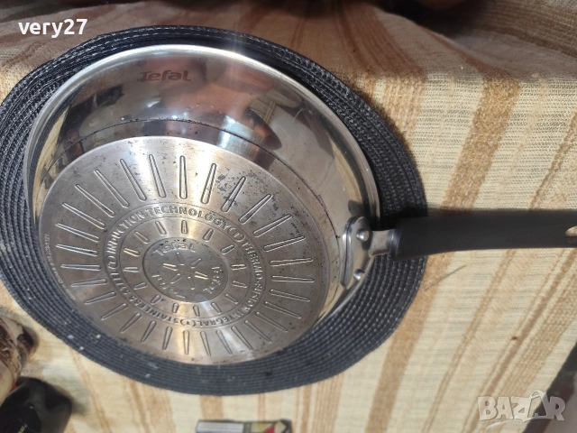 тигани Tefal ножове домашни потреби