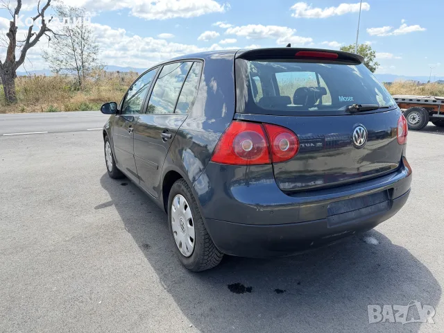 VW Golf V 1.4 Клима 80к.с., снимка 3 - Автомобили и джипове - 56526739