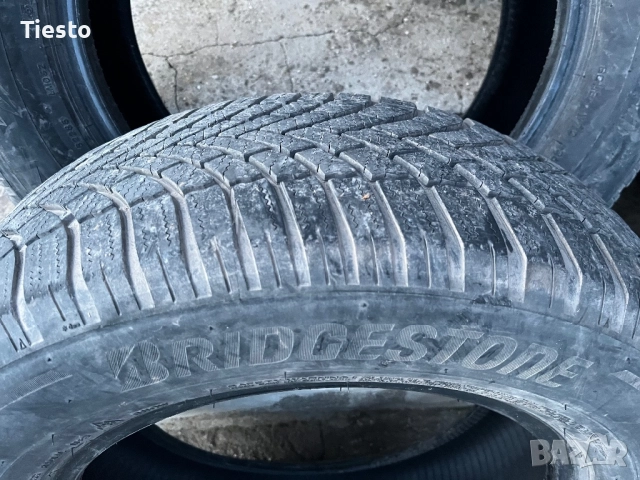 Зимни гуми Bridgestone 215/65/16, снимка 2 - Гуми и джанти - 52554464