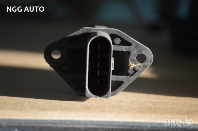 Дебитомер BOSCH за VW,Audi,Seat,Skoda, Bosch, F 00C 262 056, снимка 3 - Части - 39747007