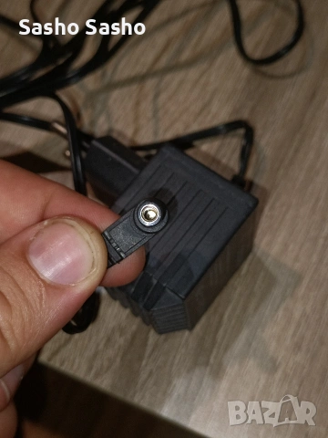 адаптер , снимка 3 - Кабели и адаптери - 54328863