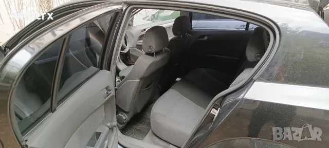 Opel Astra H 1.6 twinport, снимка 10 - Автомобили и джипове - 56035524