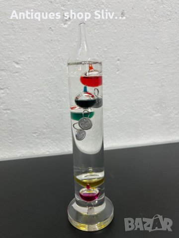 Галилеев термометър с цветни стъклени колби. №4741