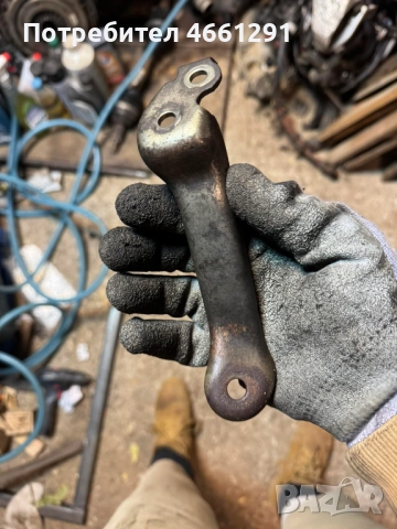 Планка за двигател на Мерцедес Mercedes 2.2Cdi само за 10лв. A6510960540, снимка 2 - Части - 52545426