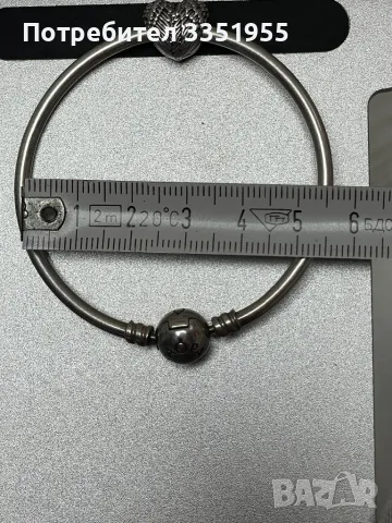 Оригинална гривна Pandora с 3 талисмана, снимка 13 - Гривни - 49523707