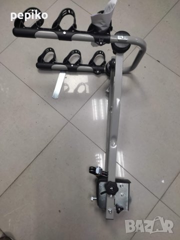Продавам колела внос от Германия багажник за превоз на велосипеди на теглича на автомобил AREZZO 3 B