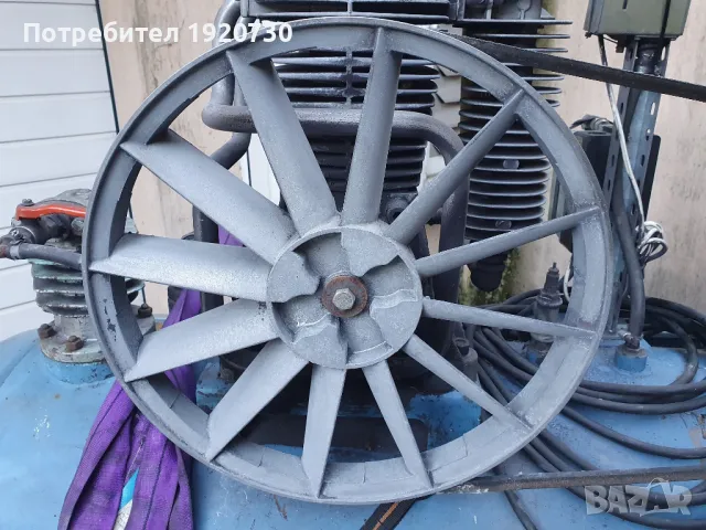 Въздушен компресор 400V с ABAC B7000 глава, снимка 3 - Компресори - 49097376