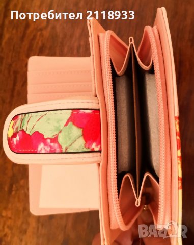 Дамско портмоне , снимка 5 - Портфейли, портмонета - 38687735