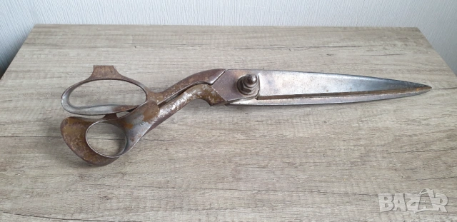 Големи шивашки ножици от началото на 20-ти век, снимка 9 - Антикварни и старинни предмети - 54008426
