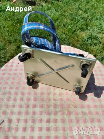 Стара чанта на колела #2, снимка 4 - Антикварни и старинни предмети - 36803921