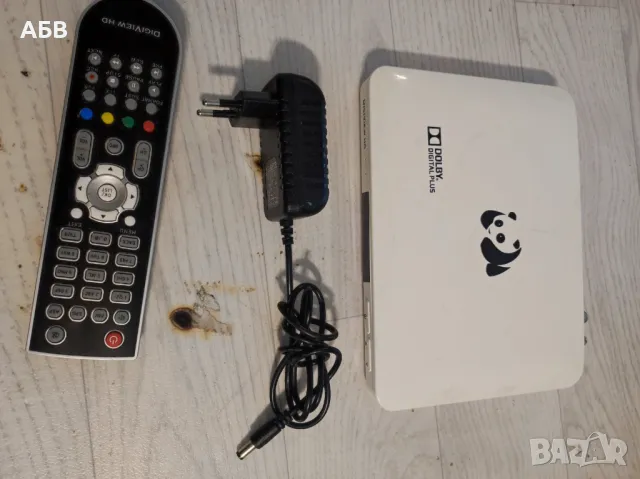 Продавам DVB-C кабелен цифров приемник DigiView Panda за HDTV с четец за карта