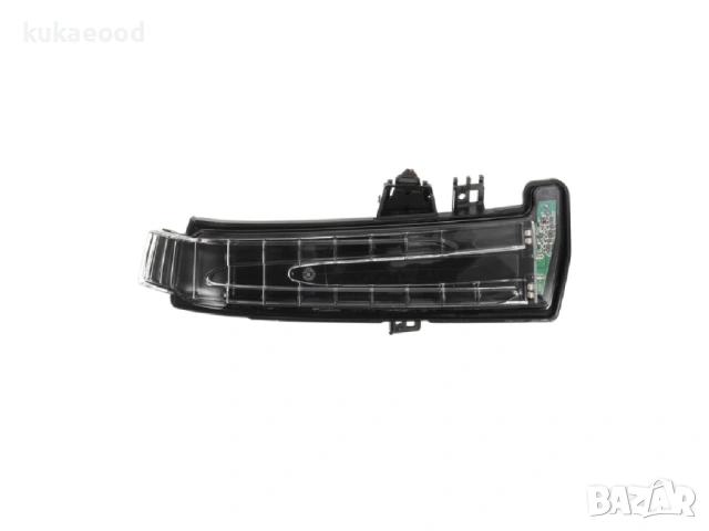 Мигач в огледало за Mercedes CLA C117