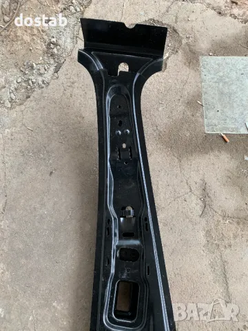 Средна колона за Шкода Октавия 4, снимка 7 - Части - 49578273
