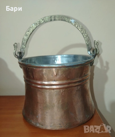 Старо малко котле, бакърче, меден съд,менец,менче, снимка 4 - Антикварни и старинни предмети - 51092660